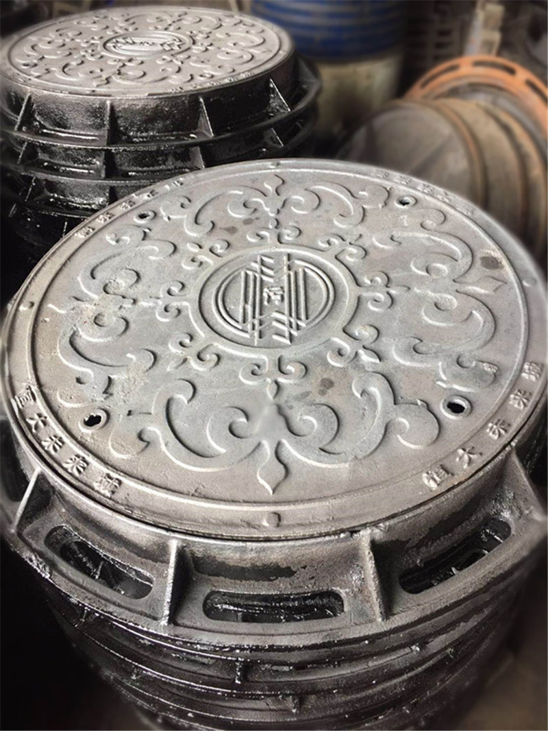 700型輕型防盜球墨鑄鐵井蓋